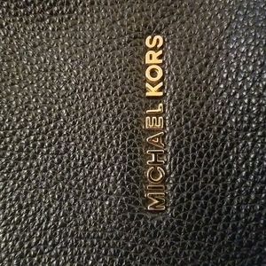 Pebble leather shoulder bag